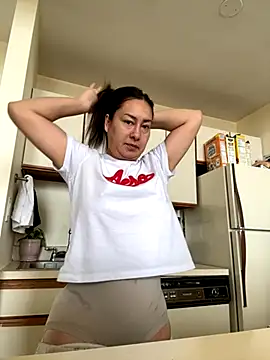 xLadyScarlettx online show from 12.03.25