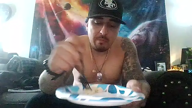Snapshot of Antoniothedon chatting on 06.23.26 Antoniothedon online show from 06.23.26