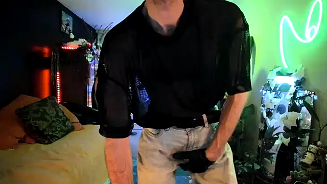 leatherz69 online show from 12.19.24