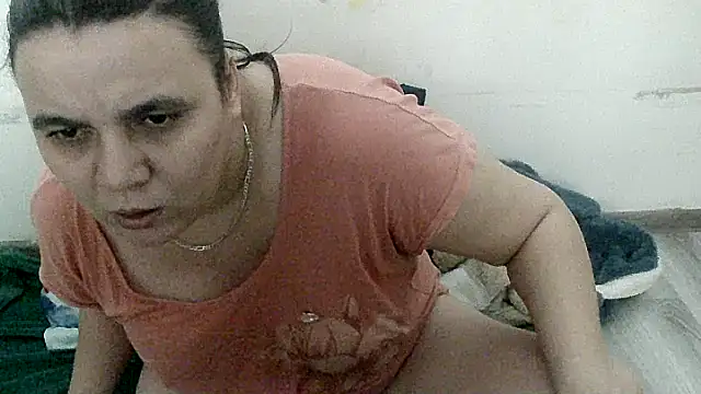 Snapshot of VixenBya chatting on 03.04.26 VixenBya online show from 03.04.26