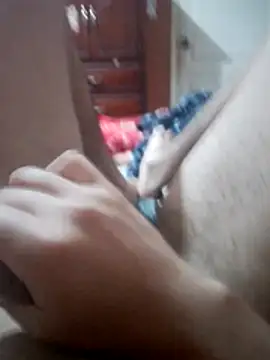 Snapshot of yahirgyui chatting on 11.02.25 yahirgyui online show from 11.02.25