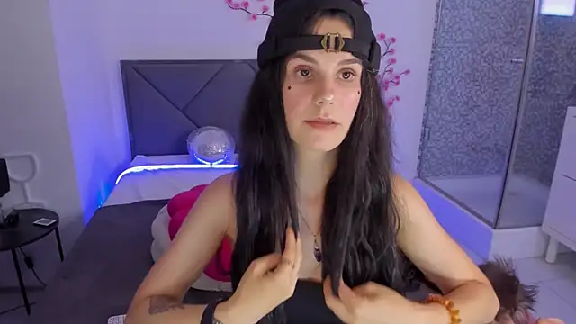 Snapshot of CassieEvans chatting on 07.14.26 CassieEvans online show from 07.14.26