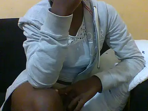 ebonyvalleria1 online show from 10.29.25