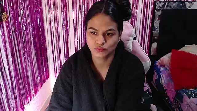 SweetAlmaa online show from 06.01.26