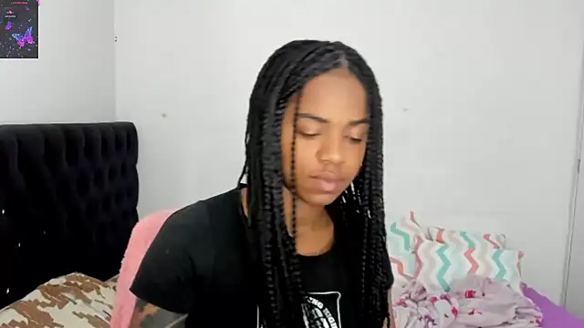 Marce 22 online show from 02.25.25