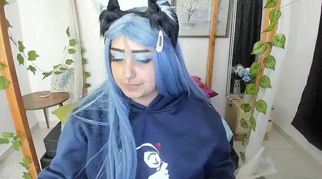 lussyevans24 online show from 02.28.25