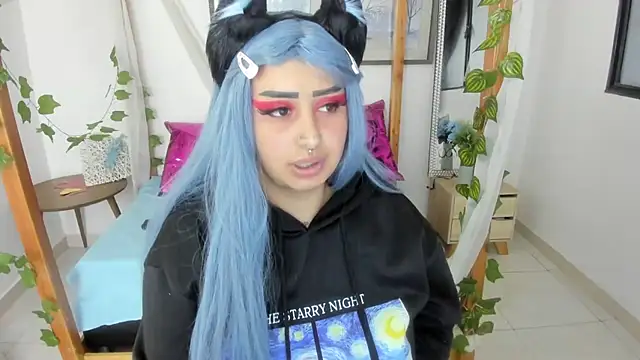 lussyevans24 online show from 03.07.25