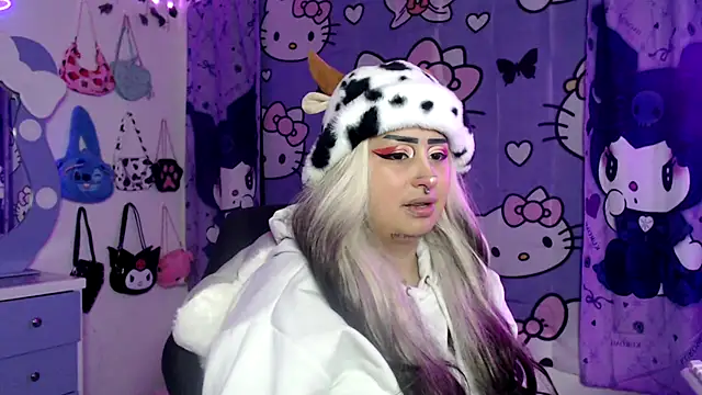 lussyevans24 online show from 09.14.25