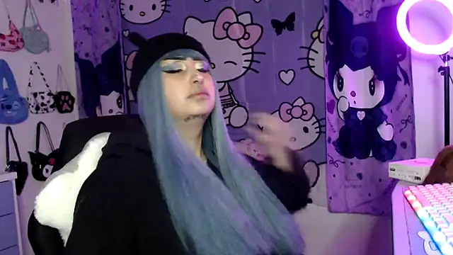 lussyevans24 online show from 09.28.25