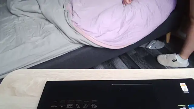 margotgra82 online show from 03.12.25