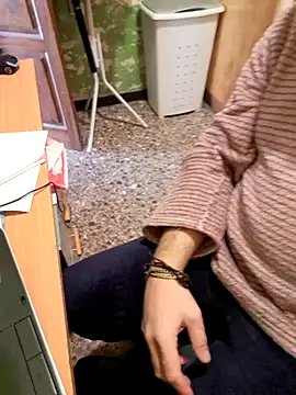 Snapshot of Escondido52 chatting on 03.15.25 Escondido52 online show from 03.15.25