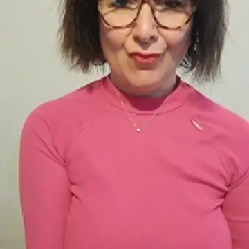 Viola8p online show from 11.17.25