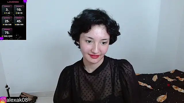 alexaa08 online show from 12.19.24