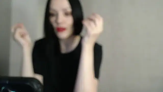 Snapshot of Devil_Goddess chatting on 01.02.25 Devil Goddess online show from 01.02.25