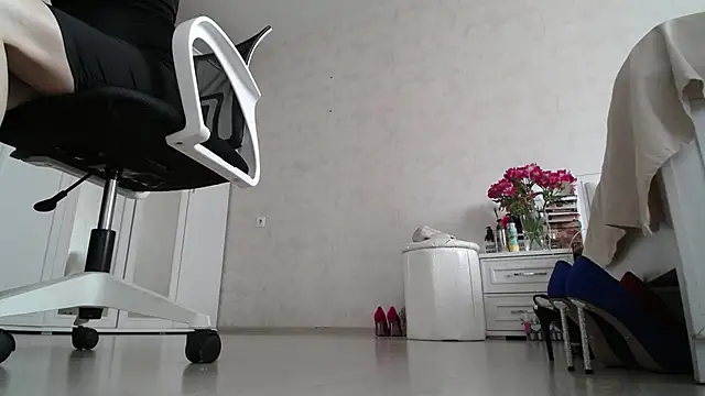 Devil Goddess online show from 05.25.26