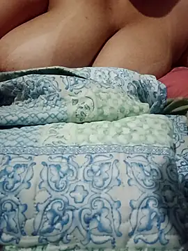 Mirella Mattos online show from 04.07.26