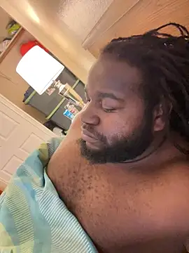 Snapshot of saddlewalker35 chatting on 01.12.25 saddlewalker35 online show from 01.12.25