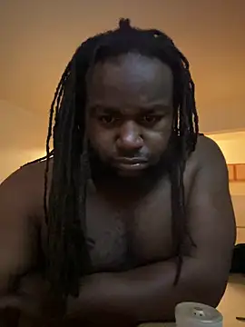 Snapshot of saddlewalker35 chatting on 01.12.25 saddlewalker35 online show from 01.12.25