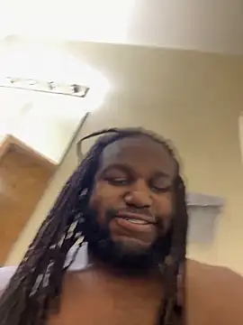 Snapshot of saddlewalker35 chatting on 01.13.25 saddlewalker35 online show from 01.13.25