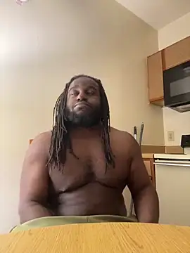 Snapshot of saddlewalker35 chatting on 01.28.25 saddlewalker35 online show from 01.28.25