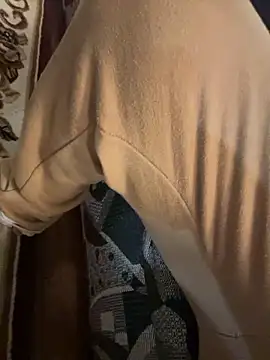 Snapshot of saddlewalker35 chatting on 02.06.25 saddlewalker35 online show from 02.06.25