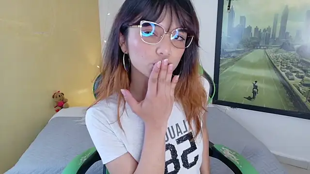 kittyzenn online show from 03.30.26