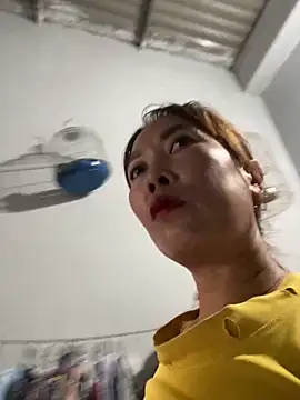 Linaannn online show from 03.14.25