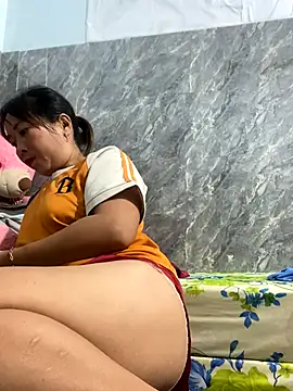 Linaannn online show from 11.18.25