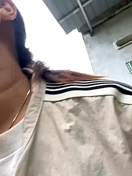 Linaannn online show from 11.22.25