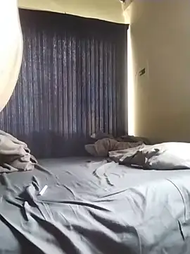 Convertiblechulo online show from 01.03.25