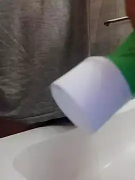 Snapshot of bossofpanty94 chatting on 02.05.25 bossofpanty94 online show from 02.05.25