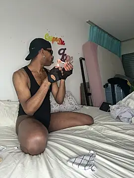 esteraulxxx online show from 12.16.24