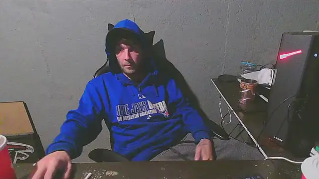 Snapshot of Superoz77 chatting on 01.02.25 Superoz77 online show from 01.02.25