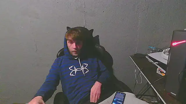 Snapshot of Superoz77 chatting on 01.11.25 Superoz77 online show from 01.11.25