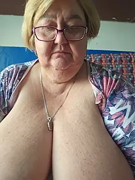 Snapshot of Awn290668 chatting on 07.25.26 Awn290668 online show from 07.25.26
