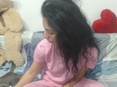 Emmatoo online show from 04.16.26