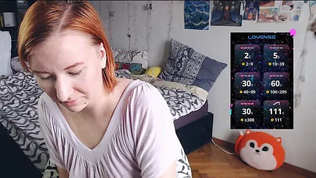 Snapshot of licentia__poetica chatting on 02.11.25 licentia poetica online show from 02.11.25