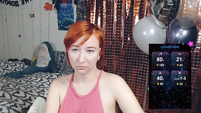 Snapshot of licentia__poetica chatting on 02.17.25 licentia poetica online show from 02.17.25