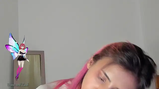 Snapshot of linnie_ chatting on 02.27.25 linnie  online show from 02.27.25