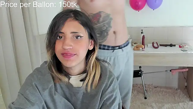 Snapshot of linnie_ chatting on 09.25.25 linnie  online show from 09.25.25