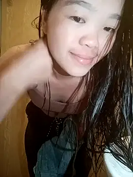 Snapshot of ltysl chatting on 07.18.26 ltysl online show from 07.18.26