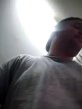 lobito1997 online show from 11.14.25