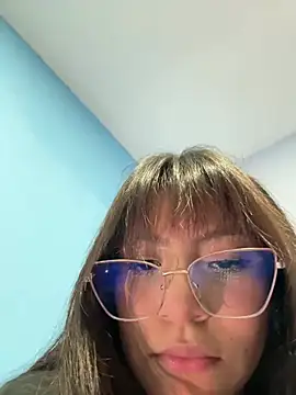 Snapshot of Lily_candy_X chatting on 03.01.25 Lily candy X online show from 03.01.25