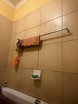 Moorella1 online show from 12.03.25