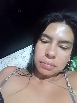 Alanagracia online show from 10.21.25