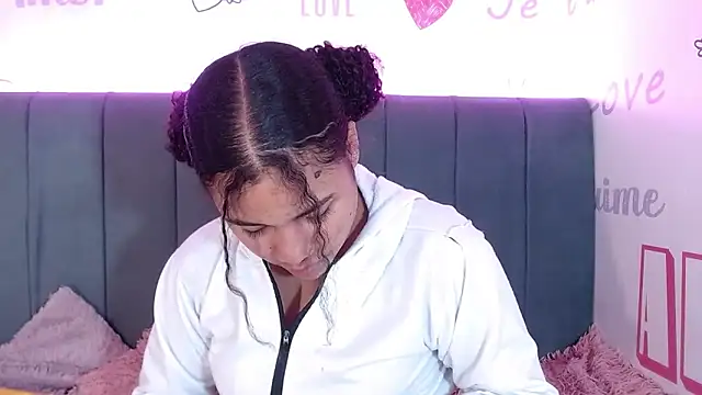 KittyBrookex online show from 09.10.25