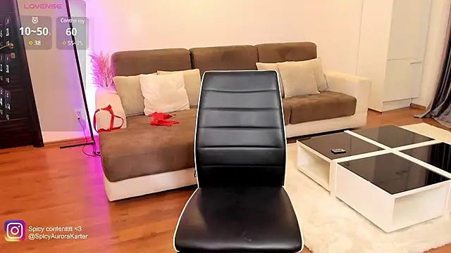 Snapshot of SweetAmeliaaa chatting on 03.04.25 SweetAmeliaaa online show from 03.04.25