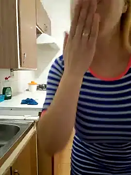 Snapshot of lamorbosa37 chatting on 12.05.24 lamorbosa37 online show from 12.05.24