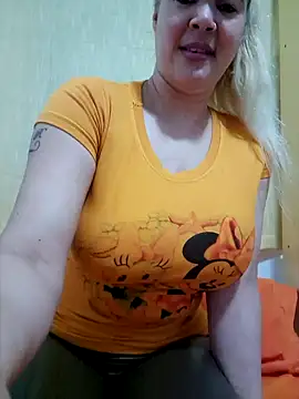 Snapshot of lamorbosa37 chatting on 12.12.24 lamorbosa37 online show from 12.12.24