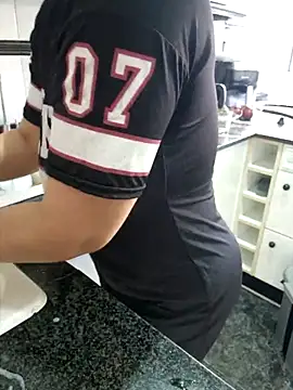 lamorbosa37 online show from 02.21.26